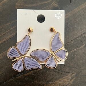 FOREVER 21 PURPLE BUTTERFLY EARRINGS